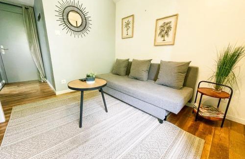La Tronche Apartamento | #A6 Chez Mimi Studio La Tronche Near hospital