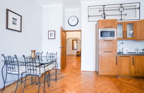 Old Town Apartamento | AAA STAY Market Square Old Town