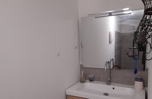 Mornas Casa | Villa de 146 m2 - Cocina de verano jardín de la piscina privada de aire acondicionado privado