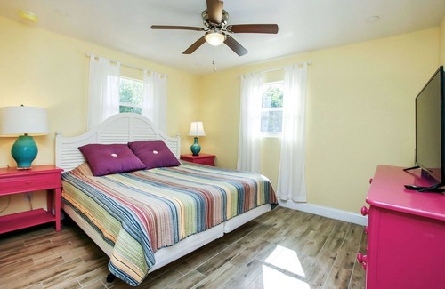 Saint James City Casa | Aaliyah`s and Amina`s Tropical Retreat 4 - Pine Island St James City Florida