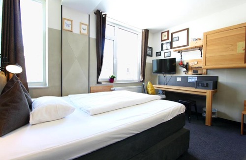 Bielefeld Apartamento | Aappartel City Center - kontaktloser Check-in 24h