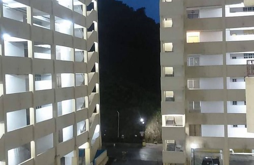 Brinchang Apartamento | Aaron Apartment at Crown Imperial