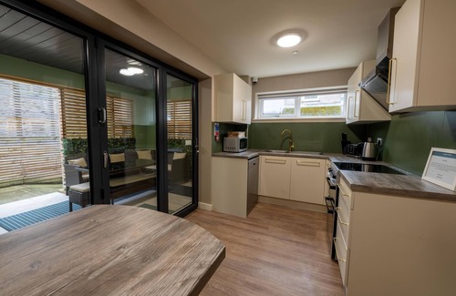 Riverside Casa | Aaron Wise - 62 Plantagenet Street