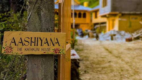 Banjar Casa | Aashiyana The Kathkuni House Jibhi