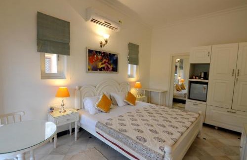 Mahmoorganj Casa | Aashray Homestay