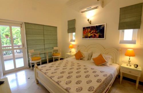 Mahmoorganj Casa | Aashray Homestay