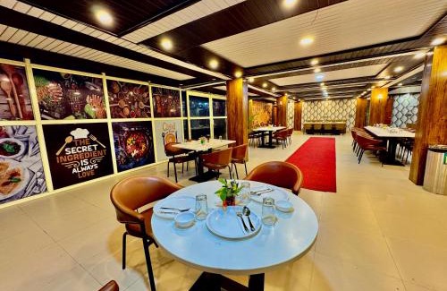 The Mall Road Hotel | AB's Abode-A Boutique Hotel