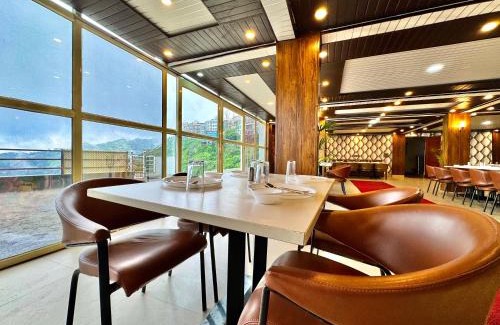 The Mall Road Hotel | AB's Abode-A Boutique Hotel