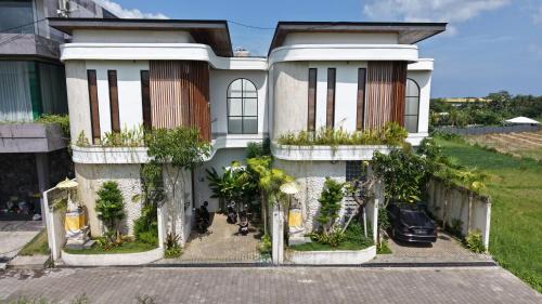 Beraban Complejo | AB Villa Nyanyi