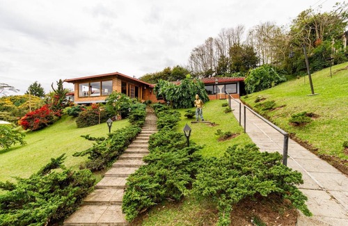 Llanogrande Casa | ABADENGO Beautiful and charming chalet in the mountains