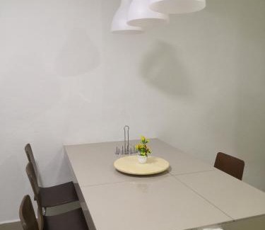 Taman Kota Masai Casa | Abah 2 Room Homestay