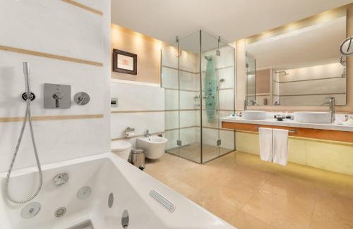 Ixia Complejo | ABAV2 Suites by Rodos Palace