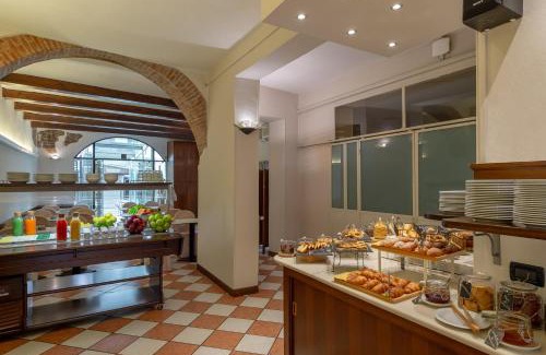 Old Town Cama Y Desayuno | Abbazia Bed & Breakfast, MantegnaHotels
