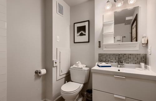 Historic District Casa | Abbett Placer Historic Cabin home