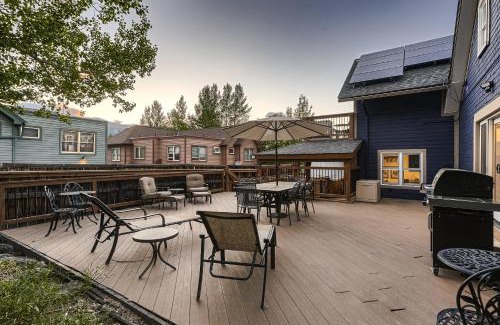 Historic District Casa | Abbett Placer Historic Cabin home