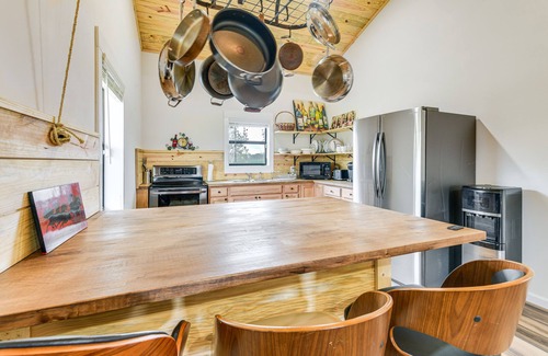 Abbeville Cabina | Abbeville Cabin on 450 Acres: Near Lake Eufaula!