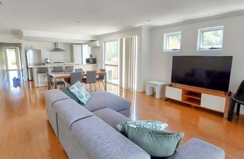 Abbey Casa | Abbey Beach House, family friendly retreat!