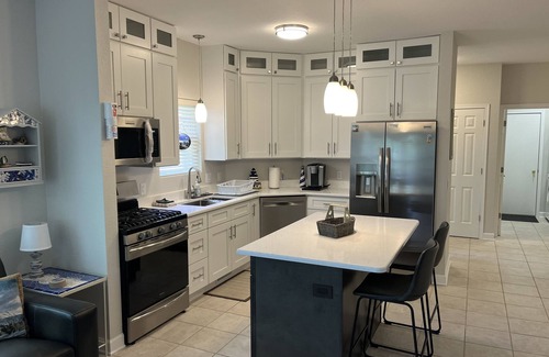 Fontana-on-Geneva Lake Condominio | Abbey Ridge Ranch Condo estilo convenientemente ubicado en complejo turístico