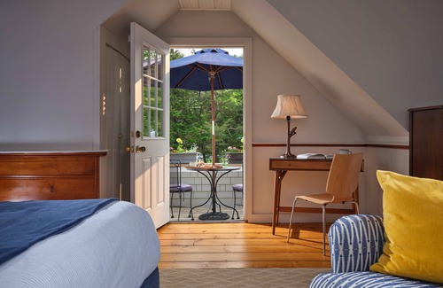 Ledyard Cama Y Desayuno | Abbey's Lantern Hill Inn
