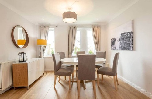 St. Andrews Chalet De Esquí | Abbey Villa (No 5)