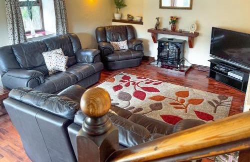 Millers Dale Casa | Abbots Abode - Uk43733