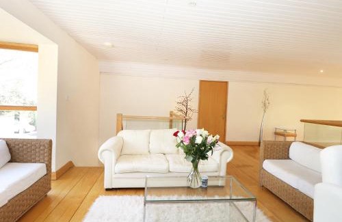 Netley Casa | Abbots Wood