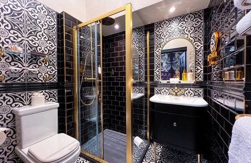 Ayr Hotel | Abbotsford Hotel