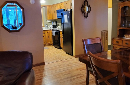 Rose City Casa | ABBOTT LAKE HOUSE: ¡Te espera la diversión del verano! "Up North" Family Getaway!
