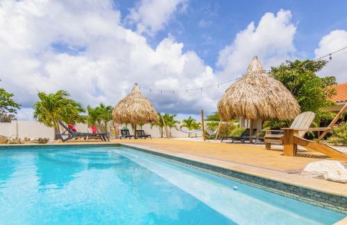 Julianadorp Cabina | ABC Lodges Curacao