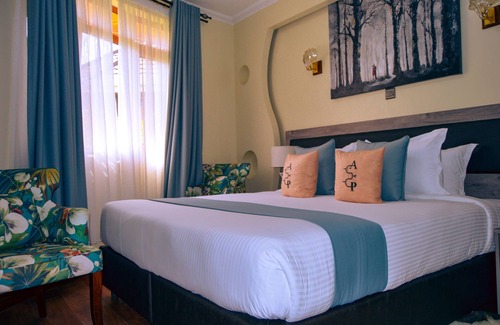 Nanyuki Cama Y Desayuno | Aberdare Prestige & Royal Cottages