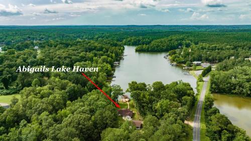 Jacksons' Gap Casa | Abigail's Lake Haven