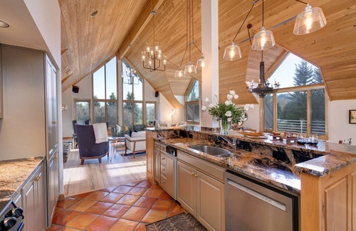 Teton Pines Casa | Abode at Golden Spruce | Prime Location for All Seasons