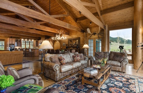 Jackson Hole Casa | Abode at Grand Teton Vista | Adjacent to Elk Refuge, Private Hot Tub, 15 minutes from downtown Jackson Hole