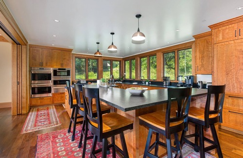 Teton Village Casa | Morada en Heartwood Lodge! Ski in Ski Out! ¡La mejor propiedad en Teton Village!