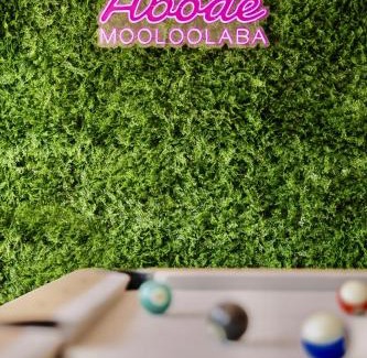 Mooloolaba Hostal | Abode Mooloolaba, Backpackers & Motel rooms