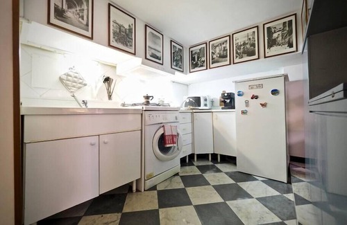 San Fruttuoso Apartamento | ABODE OF THE CROSSBREDS (BRIGNOLE/FAIR) GENOVABNB.IT