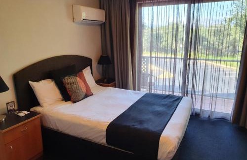 Greenway Hotel | Abode Tuggeranong