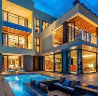 Dien Ban Villa | Abogo Resort Villa Platium Da Nang