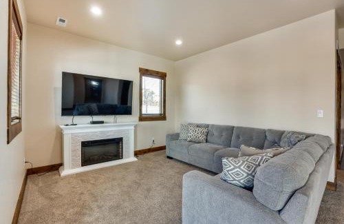 Innsbruck Val Moritz Casa | about 3 Mi to Granby Ranch Spacious Cabin Home!