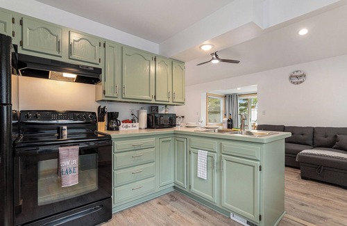 White Cloud Cabina | Above All Cottage On Diamond Lake