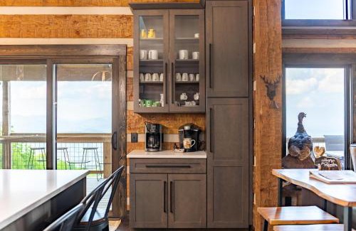 Boone Casa | Above and Beyond