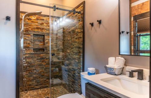 Boone Casa | Above and Beyond