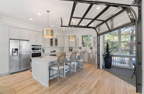 Green Hills Casa | Above Nashville Lombardy I Luxury I Location I Outdoor Dining I Services