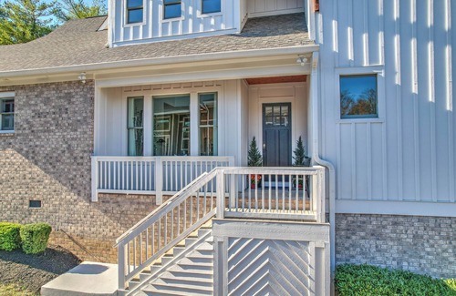 Green Hills Casa | Above Nashville Lombardy I Luxury I Location I Outdoor Dining I Services