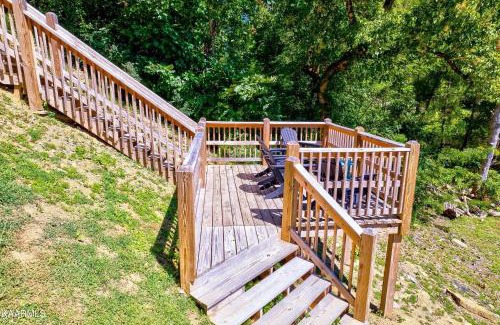 Sevierville Casa | Above The Cove home