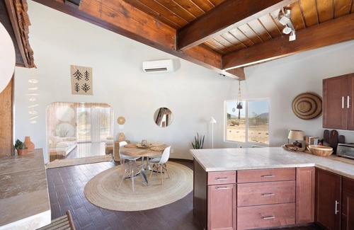 Landers Casa | Abracadabra Dome - Come Experience The Unique And Cozy! 1 Bedroom Home by RedAwning