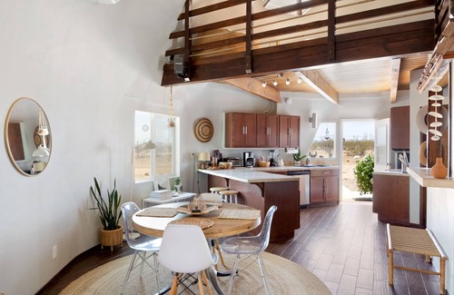 Landers Casa | 🌵Abracadabra Dome in the Desert - Come Experience the UNIQUE and Cozy🌵