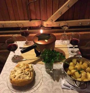 Sao Bento do Sapucai Chalet De Esquí | Abrigo de montanha - Berghütte