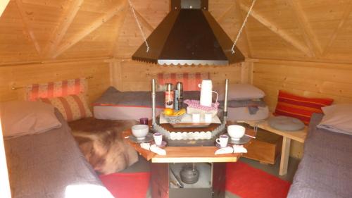Saint-Christophe-du-Jambet Cama Y Desayuno | Abrikota