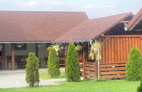 Hateg Casa | Absolut Residence Hateg, el mejor lugar para alojarse en Transilvania para un grupo de 17